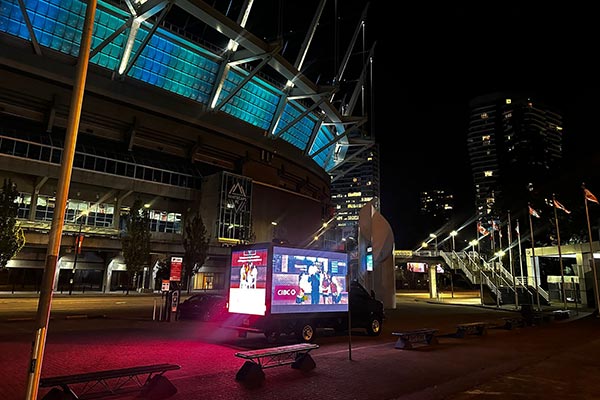 Do advertising truck drive sales