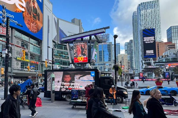 Amazing Benefits of Mobile Billboards for Your Advertising Campaign